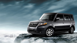Illustration for article titled The Ten Most Embarrassingly Obvious Car Knockoffs